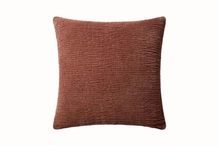 EWFModen_pillow_copper_WEB05.jpg