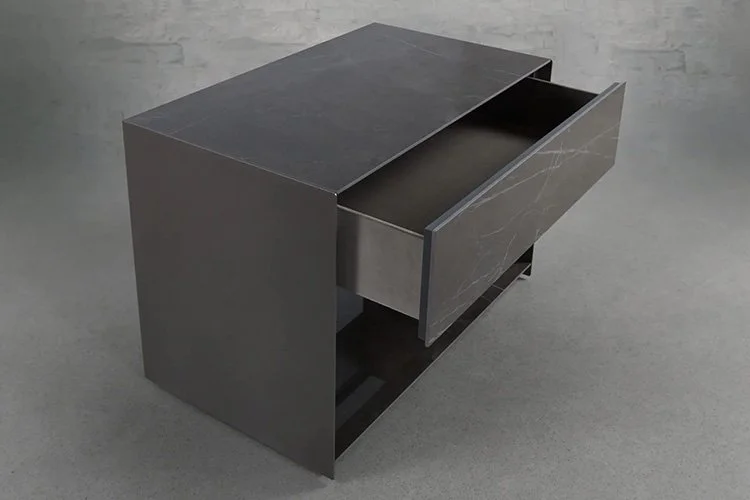EWFmodern_absolute_bedside_table_407_WEB05.jpg