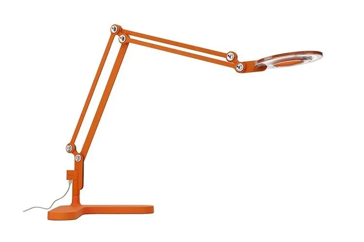 EWFmodern_TableLamp_3269_WEB03.jpg