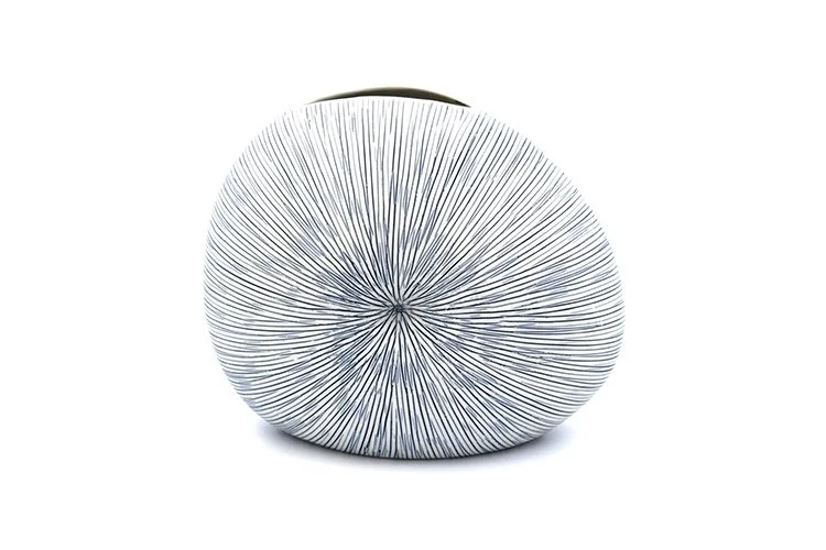 EWFModern_bud_vase_1349_WEB07.jpg