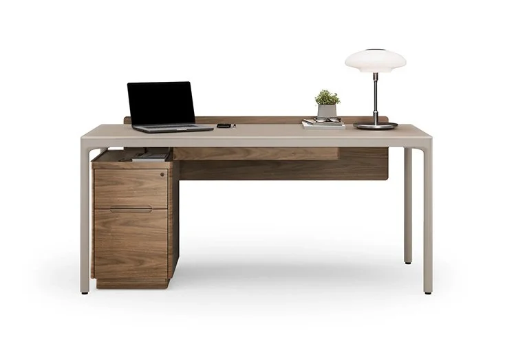 EWFModern_Luma_Office_Desk_916_WEB05.jpg