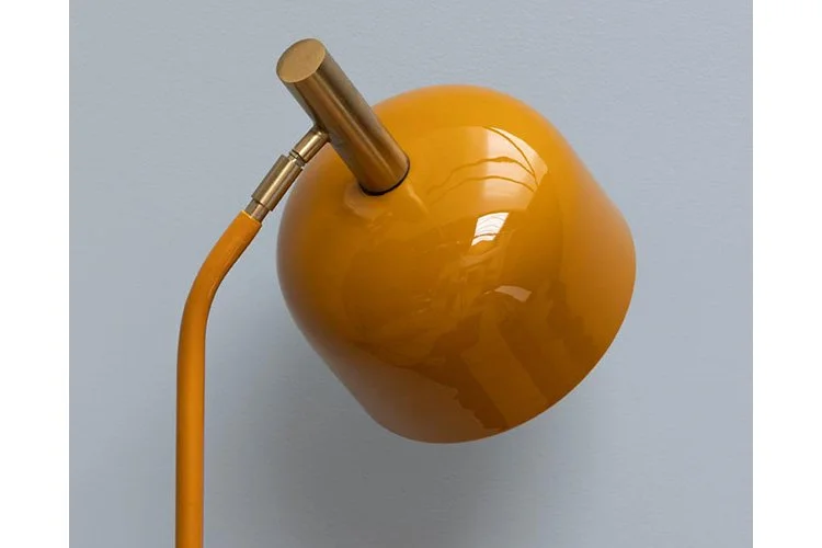 EWFModern_clockwork_lamp_14392_WEB07.jpg