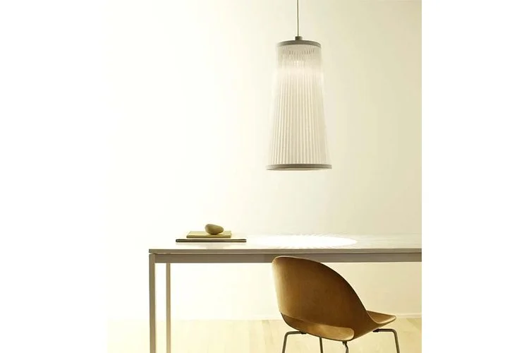 EWFmodern_PendantLamp_Solis_3682_ls_WEB+(1).jpg