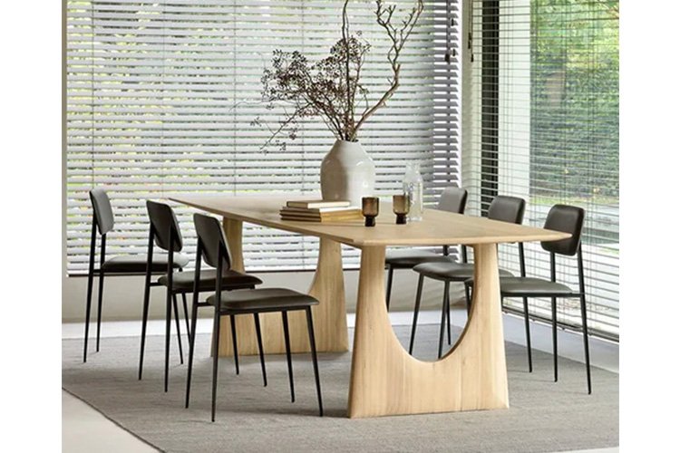 EWFModern_DiningTable_9143_WEB_02.jpg