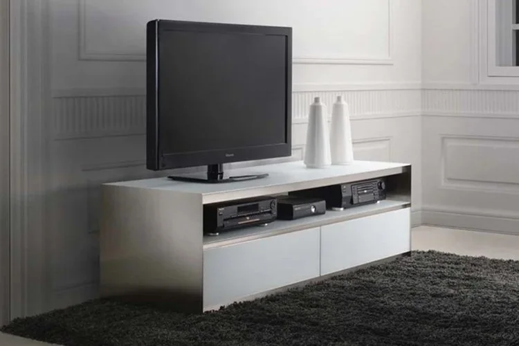 media-3990.jpg