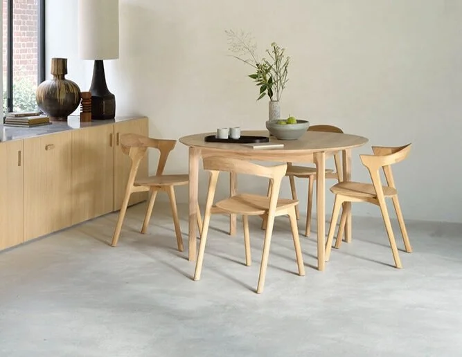 EWFModern_DiningTable_9142_WEB_04.jpg