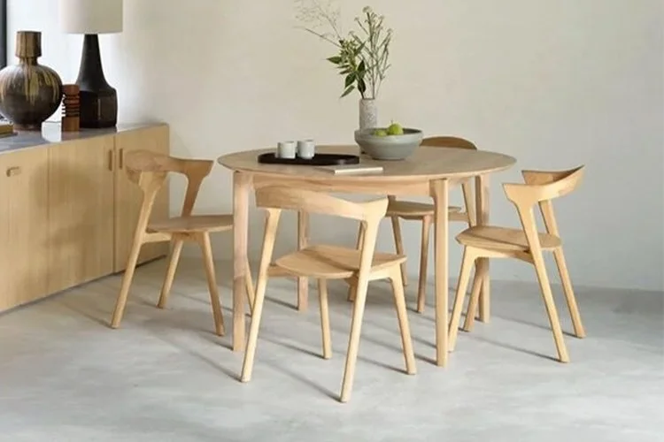 EWFModern_DiningTable_9142_WEB_04.jpg