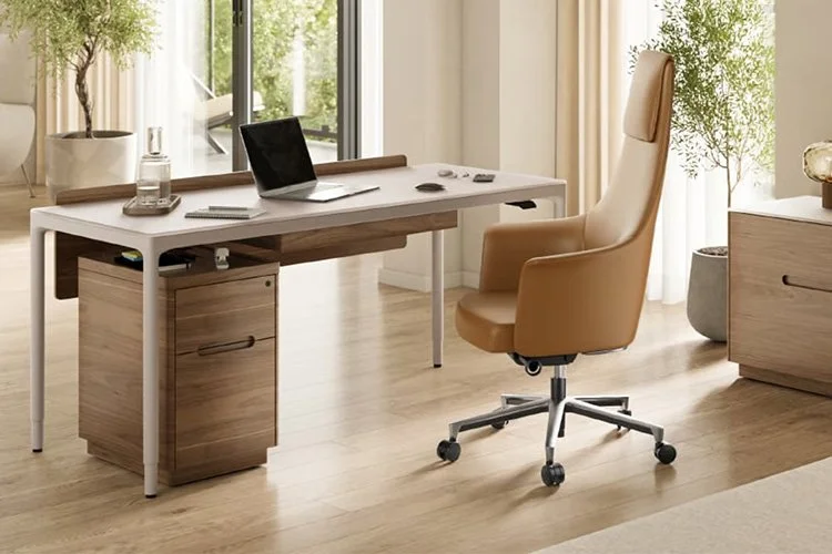 EWFModern_Luma_Office_Desk_916_WEB10.jpg