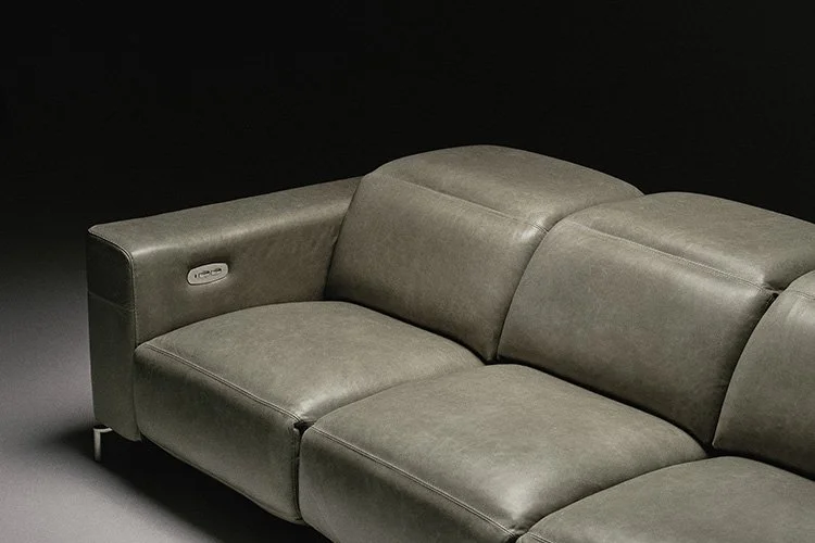 EWFModern_monza_sofa_3198_WEB03.jpg