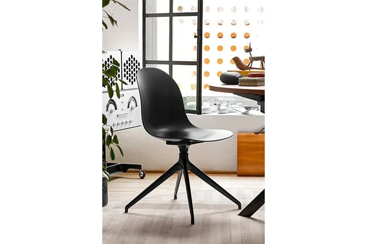 EWFModern_stool_5198_WEB03.jpg