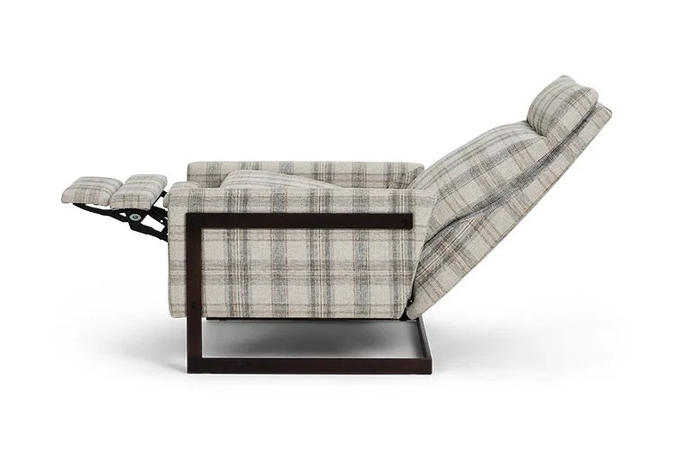 EWFModern_isla_recliner_WEB02.jpg
