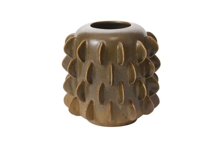 EWFMdern_millay_vase_14539_WEB01.jpg