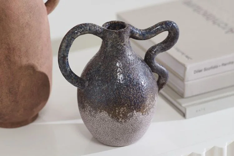 EWFModern_vase_13277_WEB05.jpg