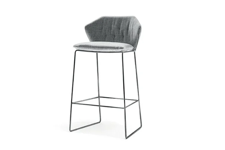 EWFmodern_Stool_4933_WEB+(1).jpg
