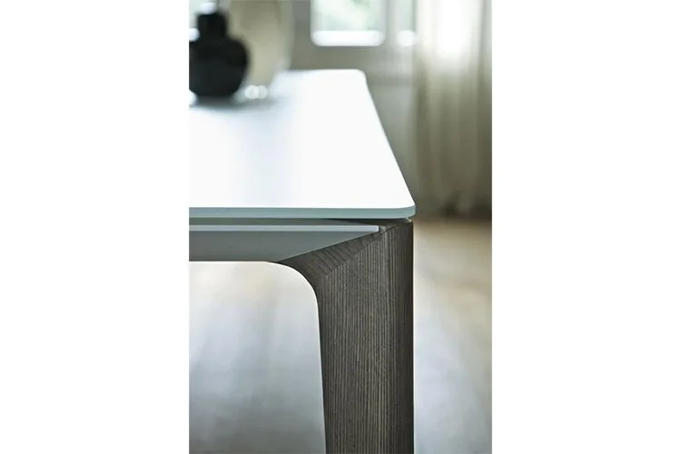EWFModern_DiningTable_9106_HIGH_08.jpg