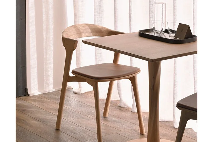 EWFMdern_Torsion_table_9047_WEB02.jpg