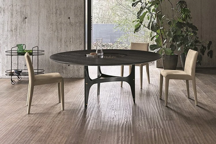 EWFModern_universe_dining_table_9117_WEB06.jpg
