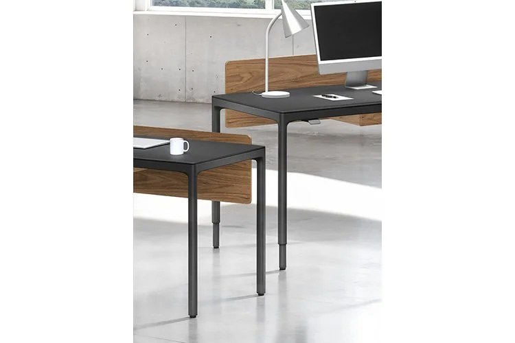 EWFModern_Luma_Office_Desk_916_WEB13.jpg