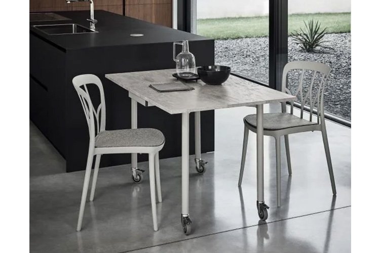 EWFModern_DiningChair_8028_HIGH_10.jpg