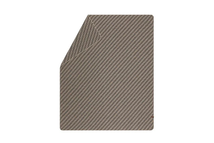 EWFModern_throw_1363-4_WEB07.jpg