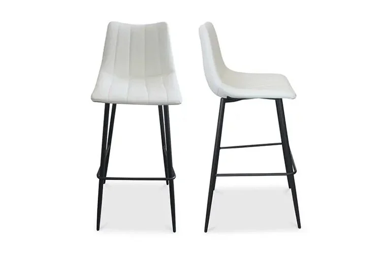 EWFModern_alibi_stool_5001_WEB10.jpg