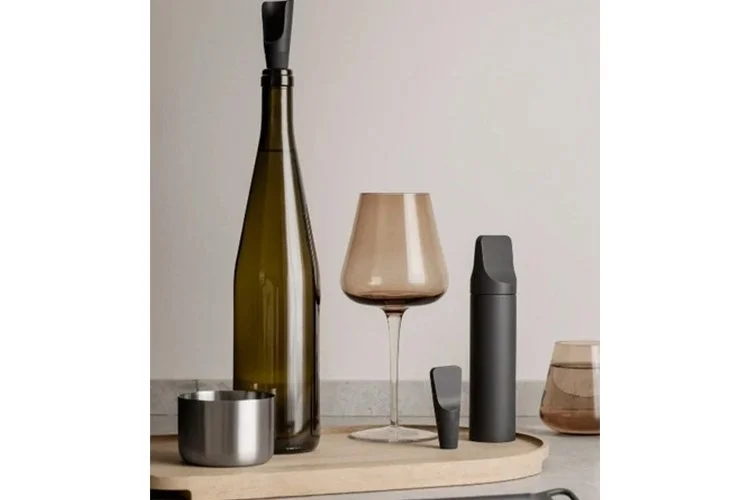 EWFModern_ZEN_CUTTING_BOARD_14375_WEB05.jpg