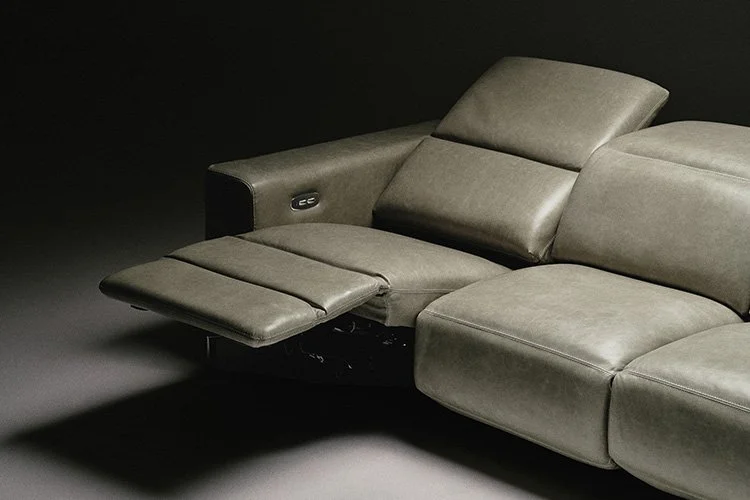 EWFModern_monza_sofa_3198_WEB01.jpg