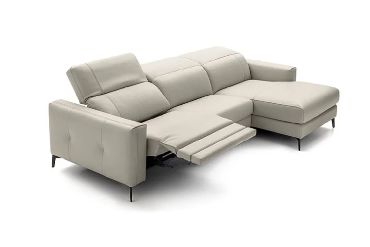 EWFModern_pisa_sofa_12613_WEB01.jpg
