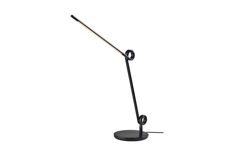 EWFModern_knot_table_lamp_519_WEB01.jpg