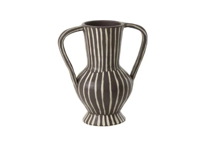 EWFMdern_rhysa_vase_14532_WEB04.jpg