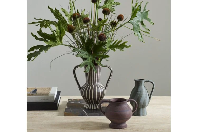 EWFMdern_rhysa_vase_14532_WEB06.jpg