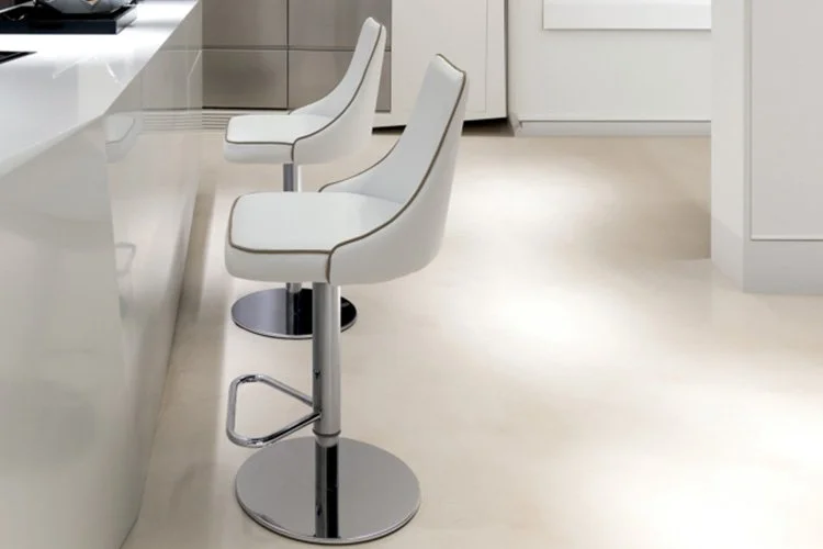 EWFModern_clara_bar_stool_5122_WEB01.jpg