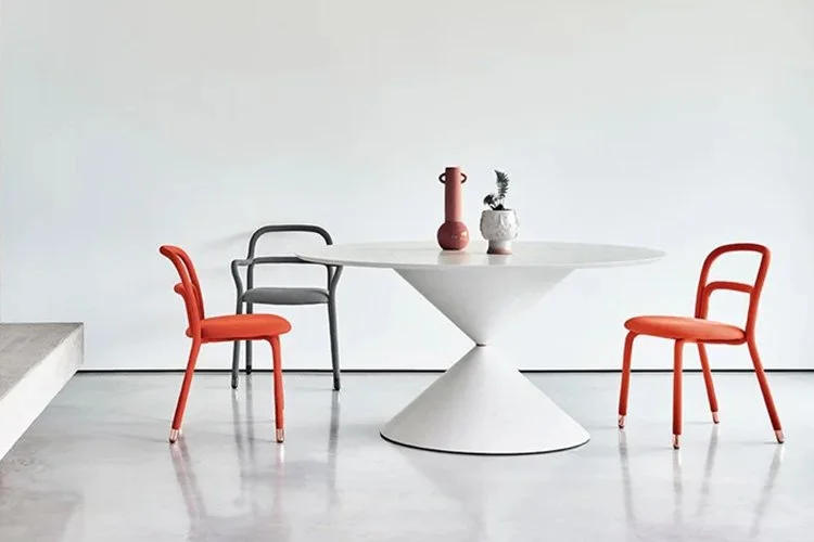 EWFModern_DiningTable_9140_WEB_02.jpg