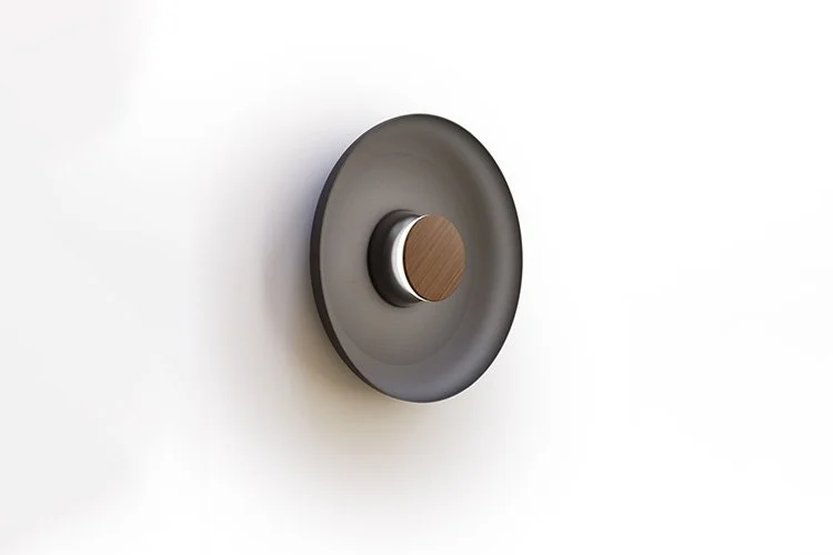 EWFModern_totem_metal_sconce_534_WEB07.jpg