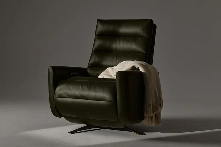 EWFModern_cirrus_recliner_10582_WEB03.jpg