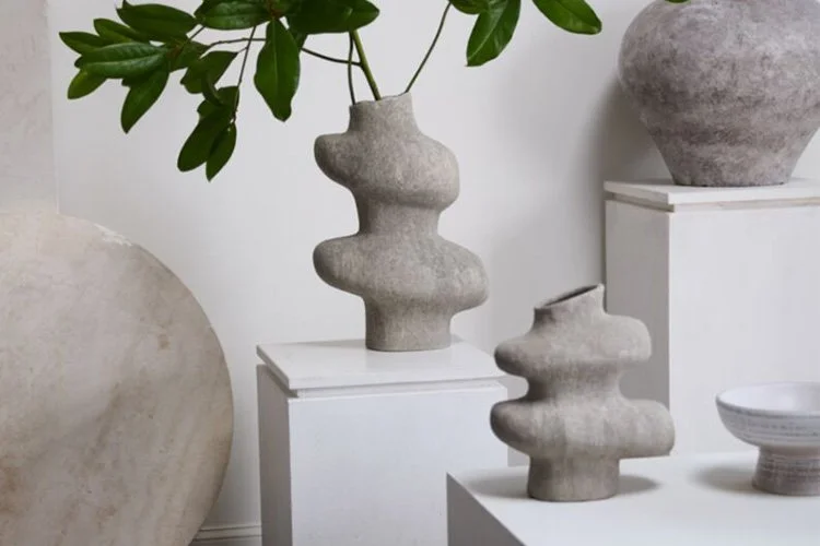 EWFMdern_ambit_vase_14536_WEB04.jpg