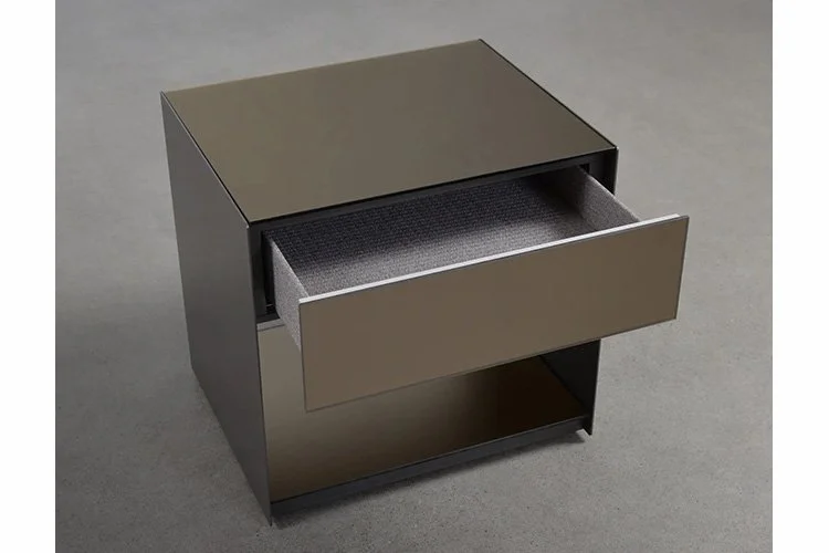 EWFmodern_absolute_bedside_table_407_WEB04.jpg