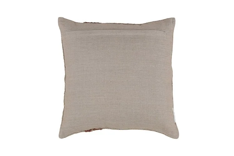 EWFmodern_bowden_pillow_1353_WEB_02.jpg