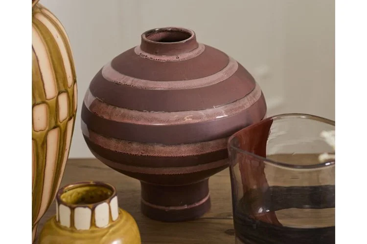 EWFMdern_Otilla_vase_14540_WEB04.jpg
