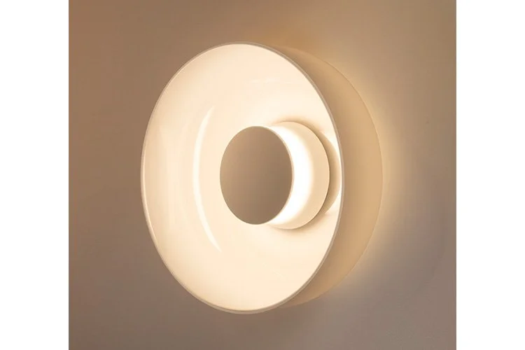 EWFModern_totem_glass_CD_sconce_533_WEB09.jpg