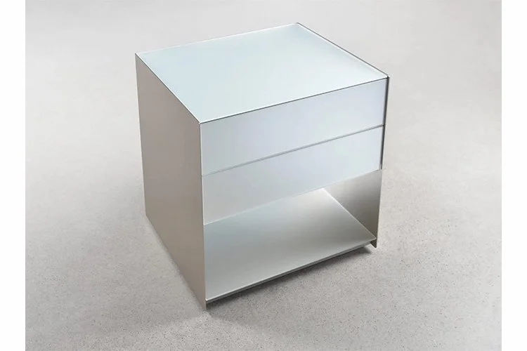 EWFmodern_absolute_bedside_table_407_WEB06.jpg