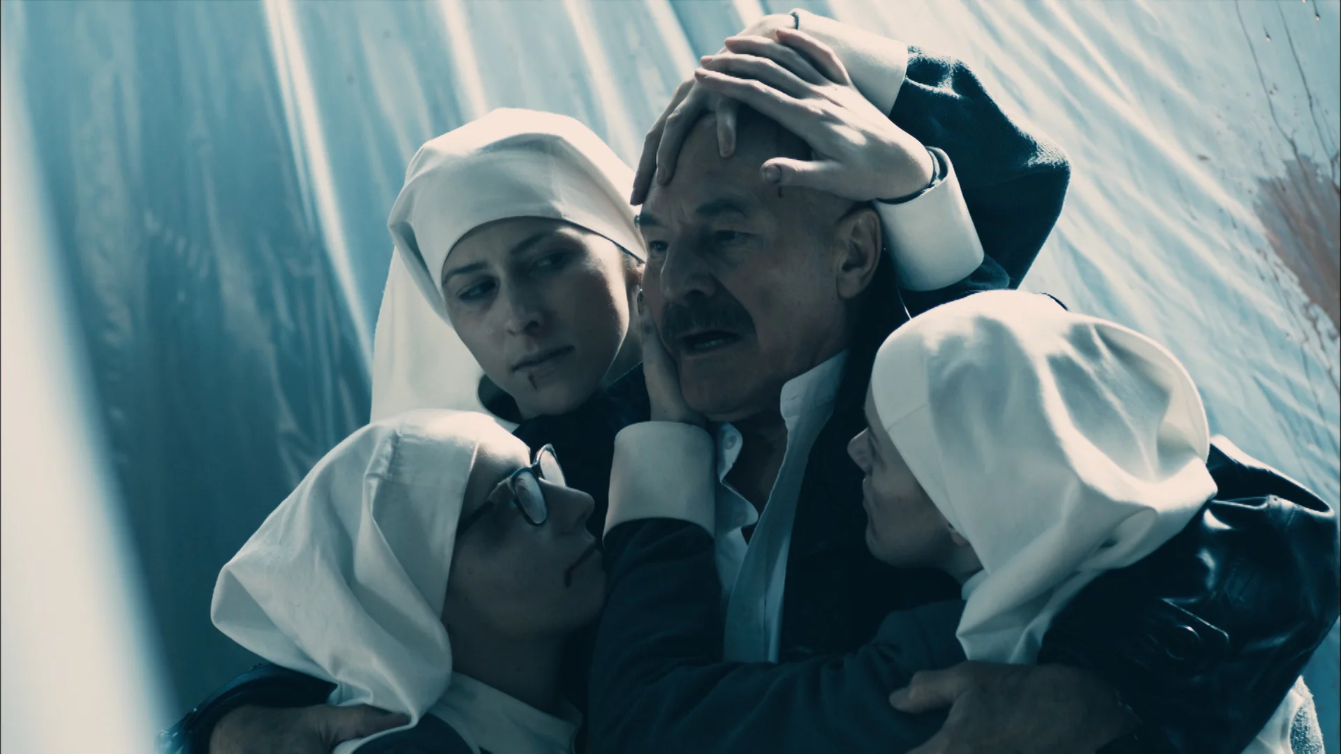 181129_MACBETH (Stewart)_2018 TRAILER_FINAL.00_00_42_01.Still010.jpg