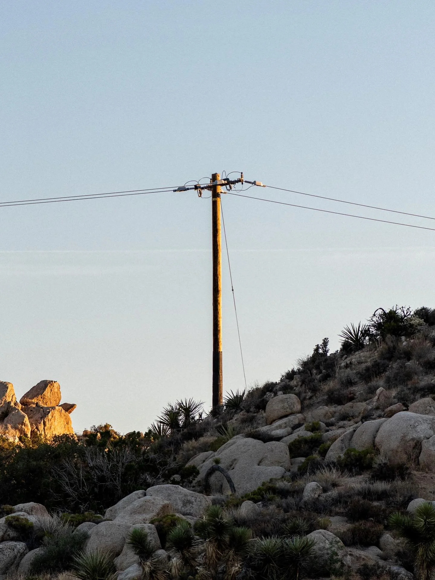 Missing that dry California air. | Yucca Valley, CA 2025 #yuccavalley #california #sunset #neworleansphotographer #streetsphotography