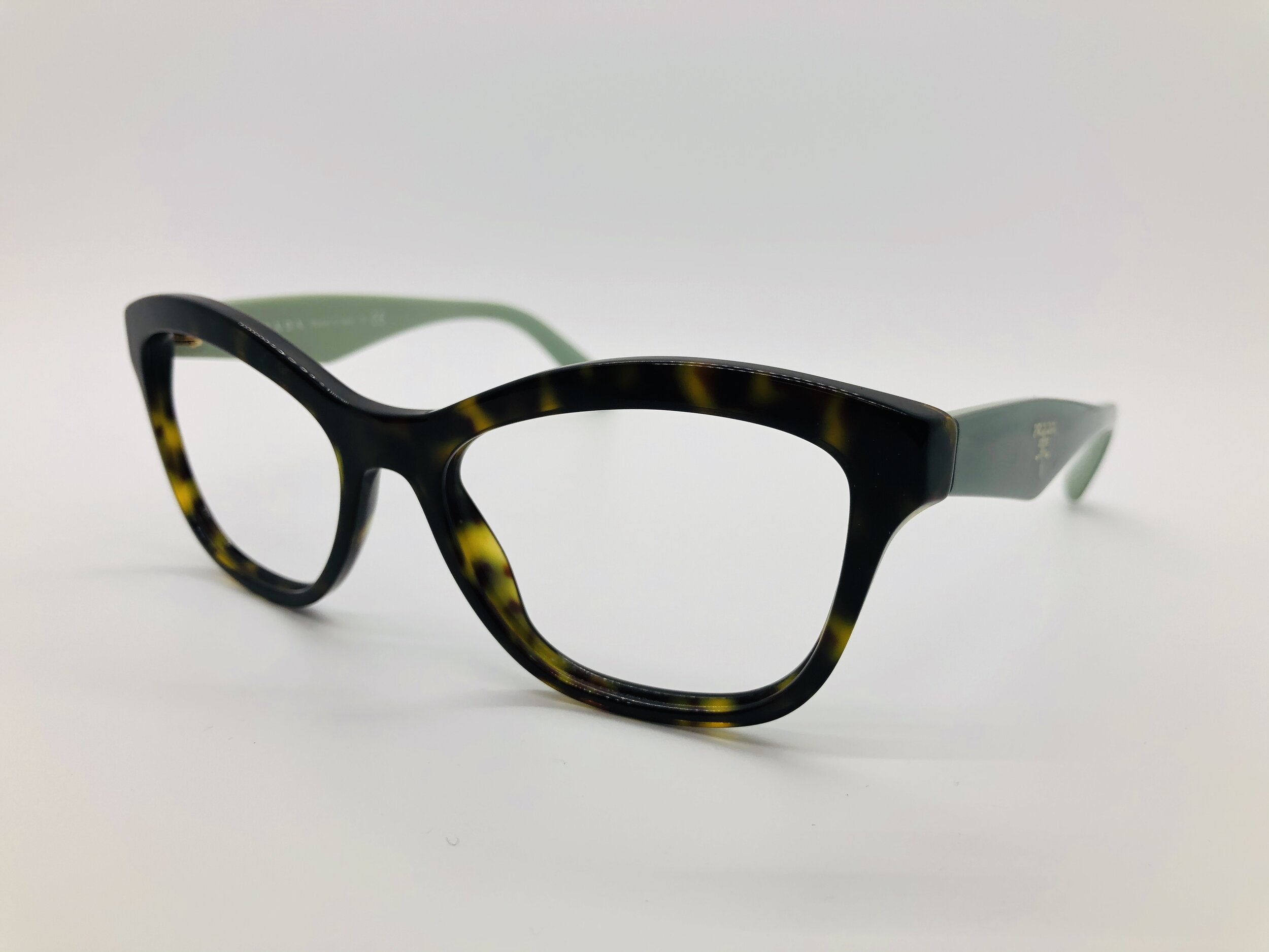 prada eyeglass frames