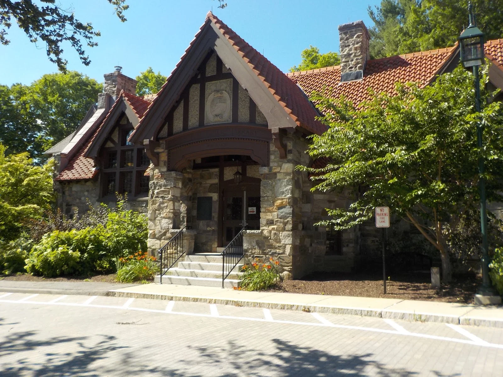 Bolton Public Library's Minecraft Madness!