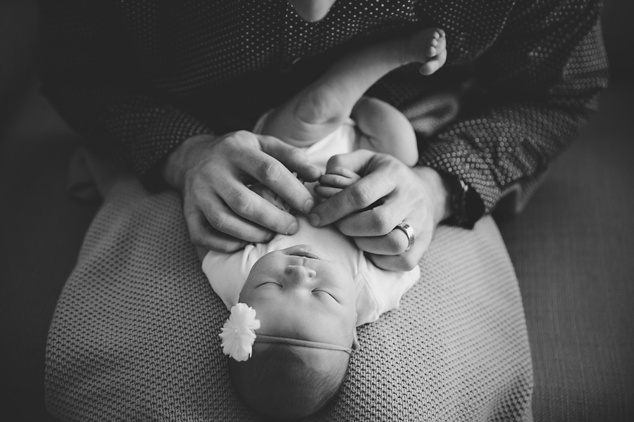 Calgary newborn photographer