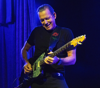 Tommy Castro solo 1.png