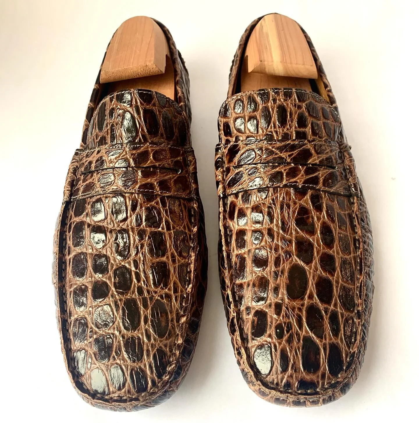 Rolando Bellagio faux crocodile drivers, size 45/ US11-11.5.
@rolando_bellagio
