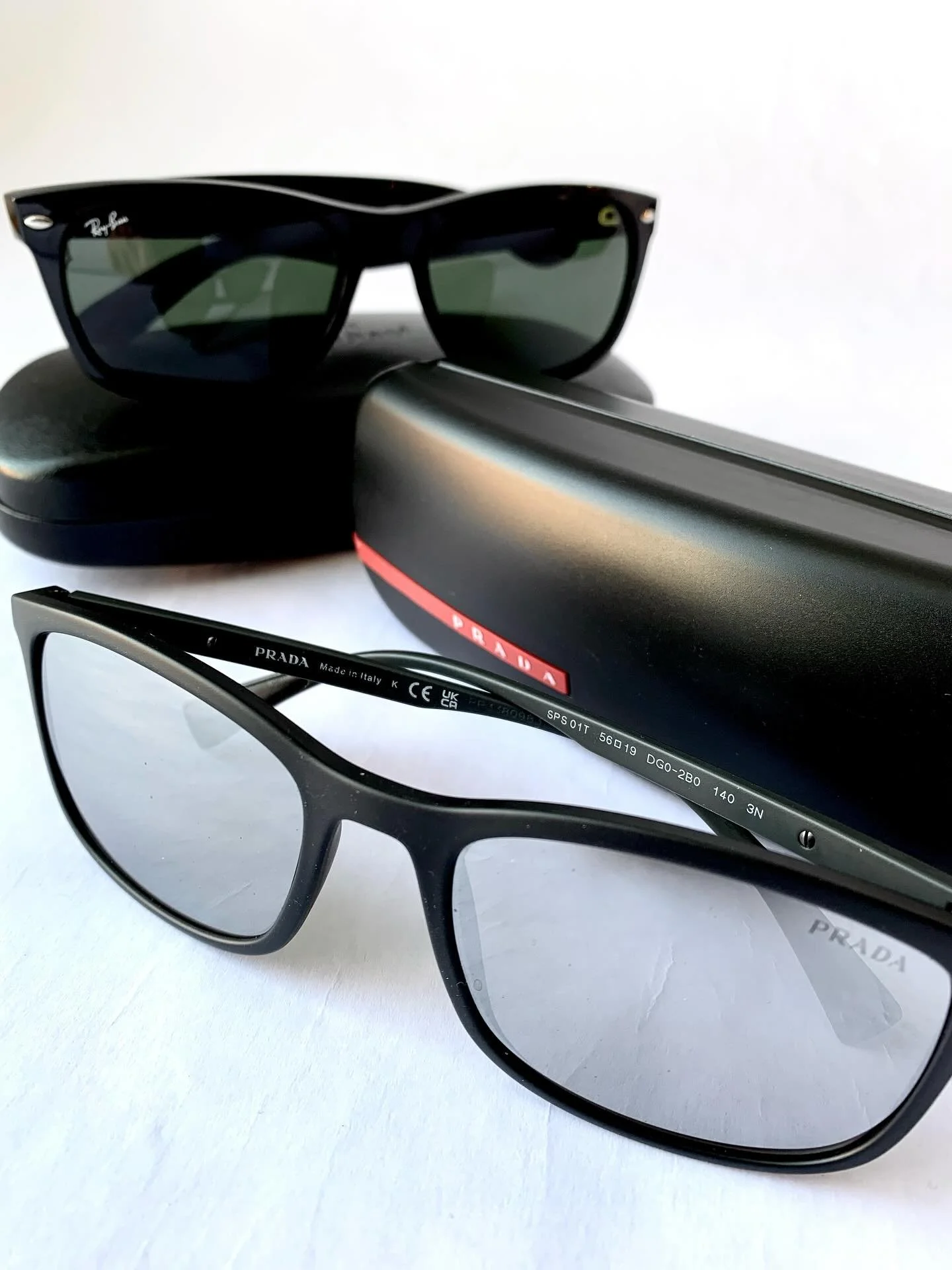 Sunglasses from Prada, and Ray-Ban.
@prada, @rayban