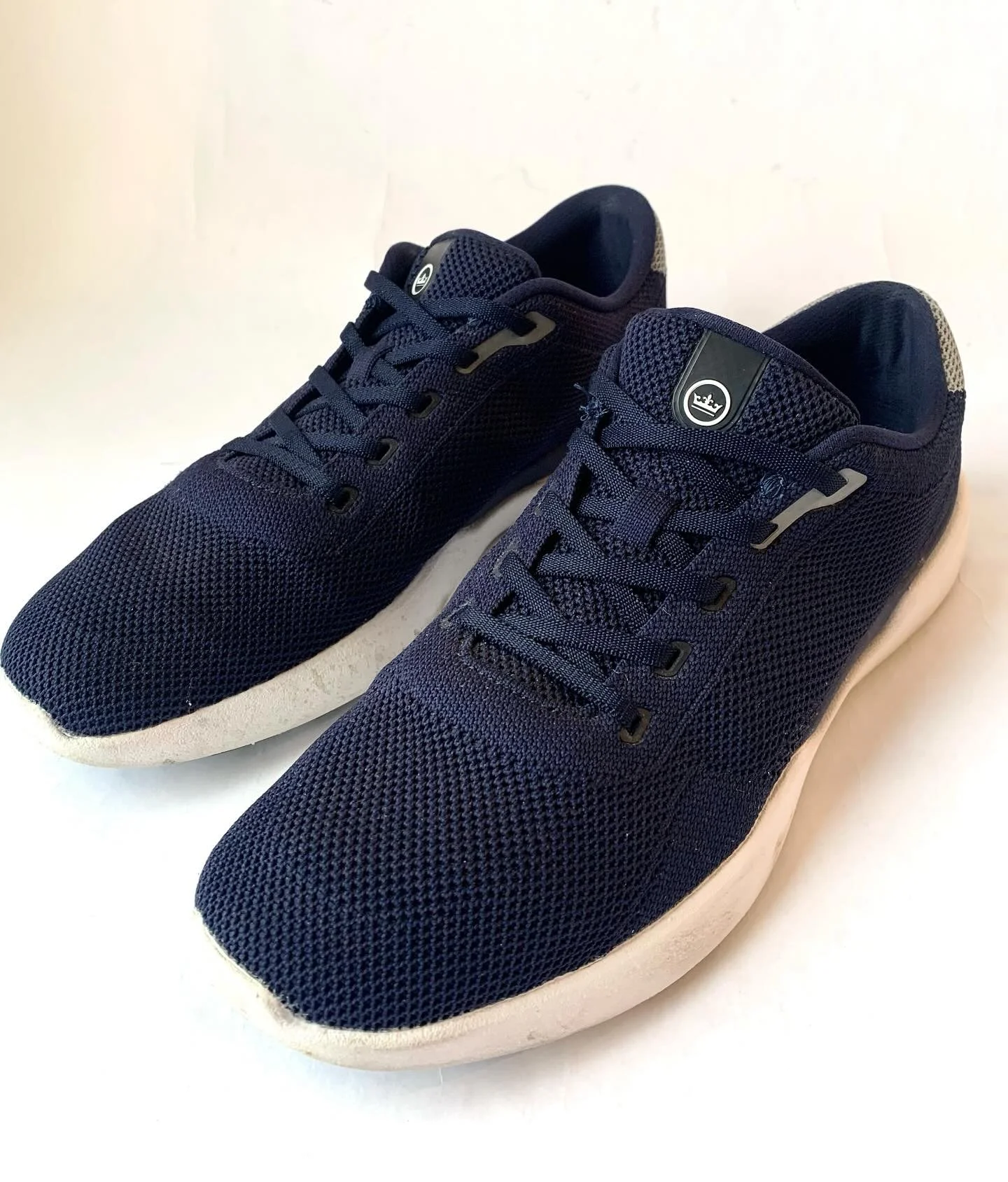 Peter Millar sneakers, size 9.5.
@petermillar